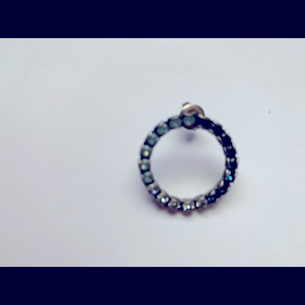 Post Earrings - image 2